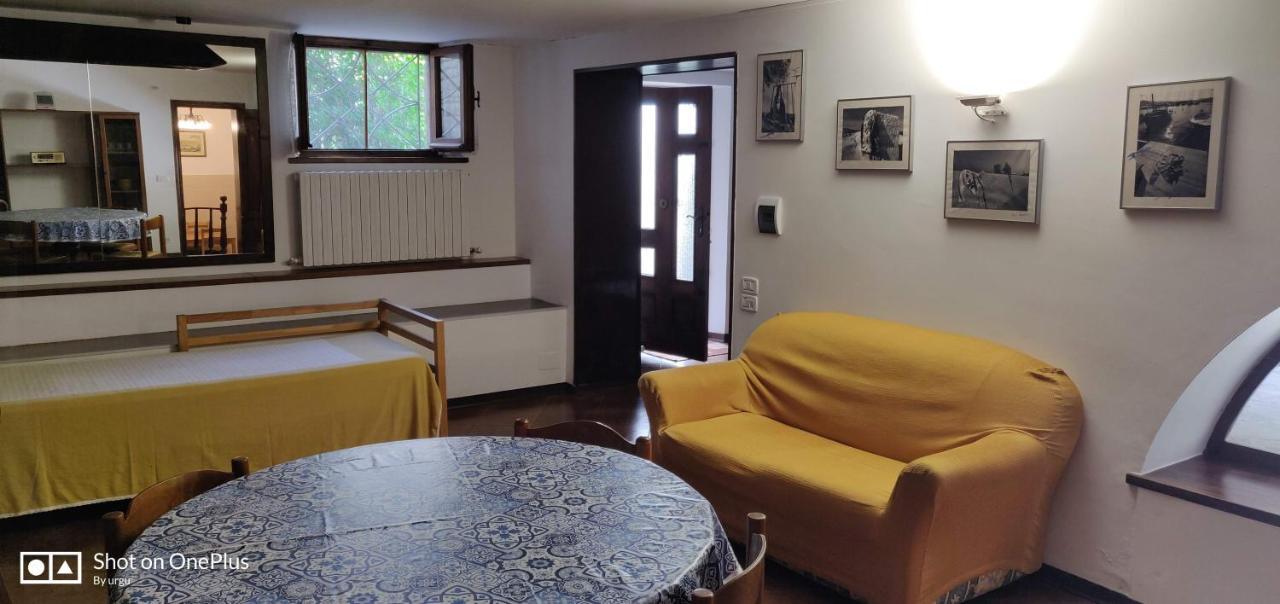 Villa Lilly Фалконара Маритима Екстериор снимка