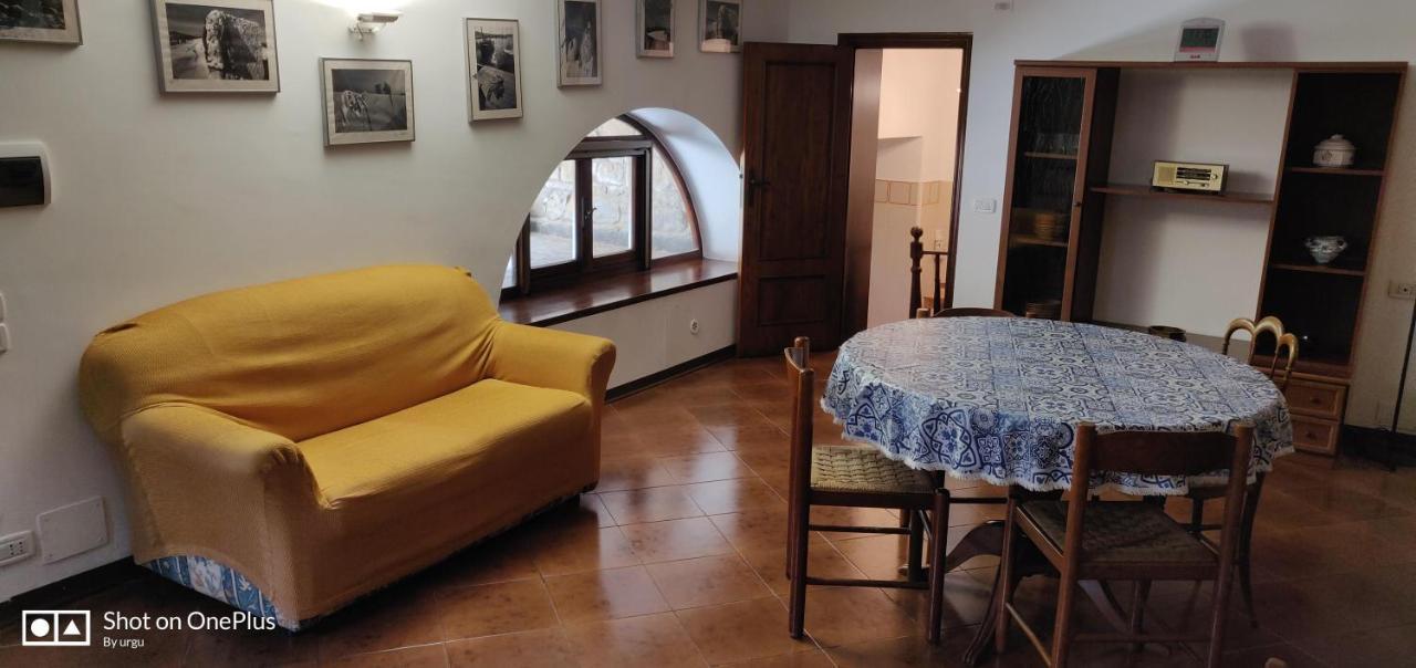 Villa Lilly Фалконара Маритима Екстериор снимка